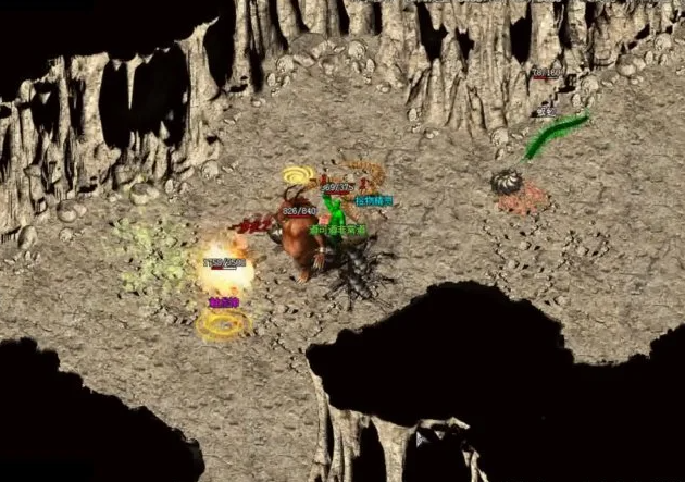 延续了经典传奇游戏的玩法依据玩家